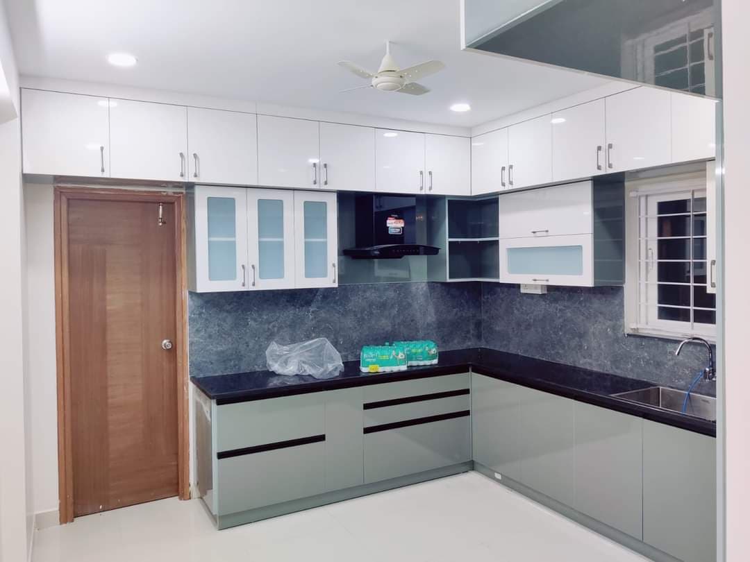 Essence Interiors modern kitchen, photo 17